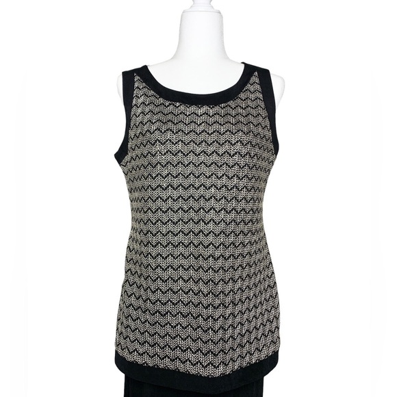 Chico's Travelers Classic Chain Mesh Tank Size 1 - Picture 2 of 6